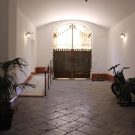 La Terrazza Su Dante Rooms Палермо Екстериор снимка
